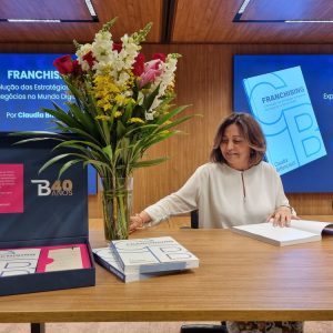Fundadora do Grupo Bittencourt celebra 40 anos de empresa com pré-lançamento de livro